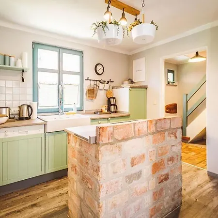 Reetgedecktes Seelchen Neuendorf (Usedom)